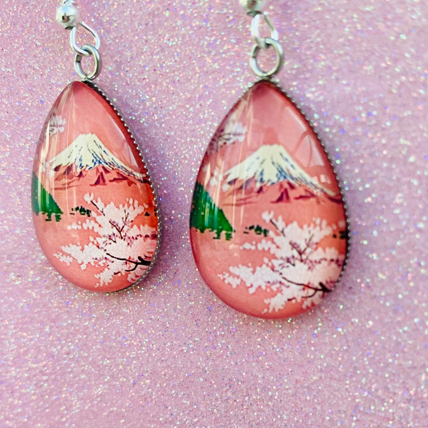 Japanese view  Mount Fuji cherry blossom tear drop earrings clear  flat back cabochon Sakura