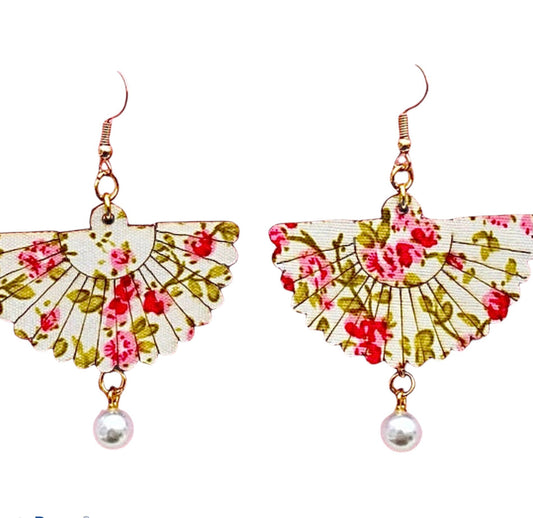 Pretty white and pink Sakura Japanese blossom fan earrings kawaii pastel cottage core