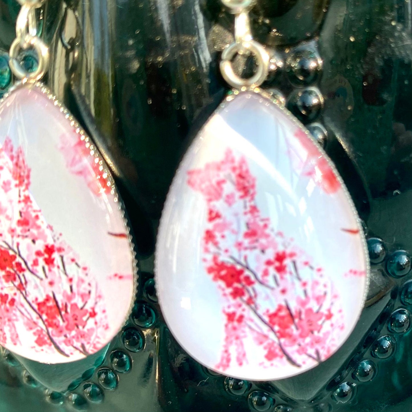 Japanese cat earrings /hidden cat Sakura cherry blossom tear drop earrings  flat back Lolita kimono cat lovers flower animal  floral anime