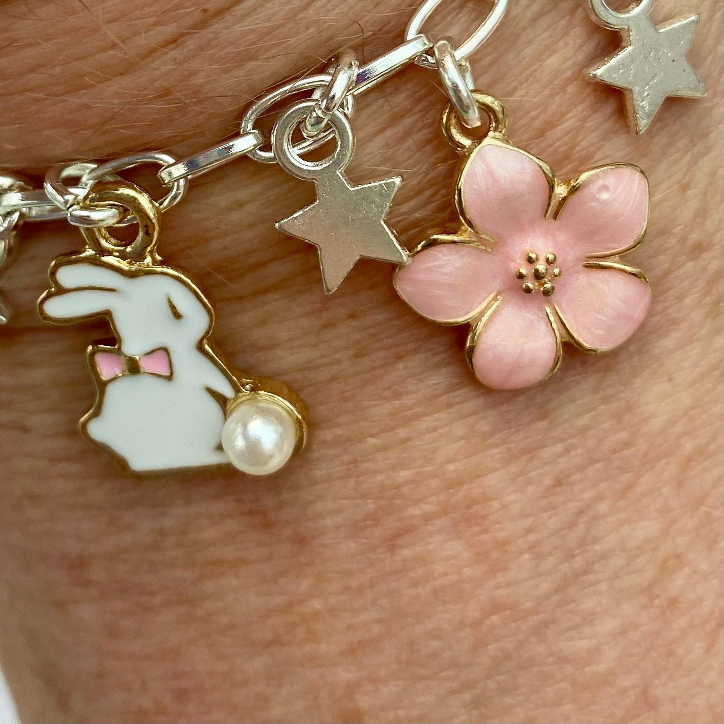 Charm bracelet silver chain cute anime bunny Sakura pink crystal kawaii charms