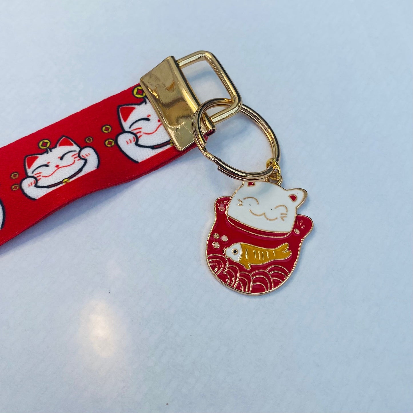 Maneki neko keyfob waving lucky cat keychain key strap