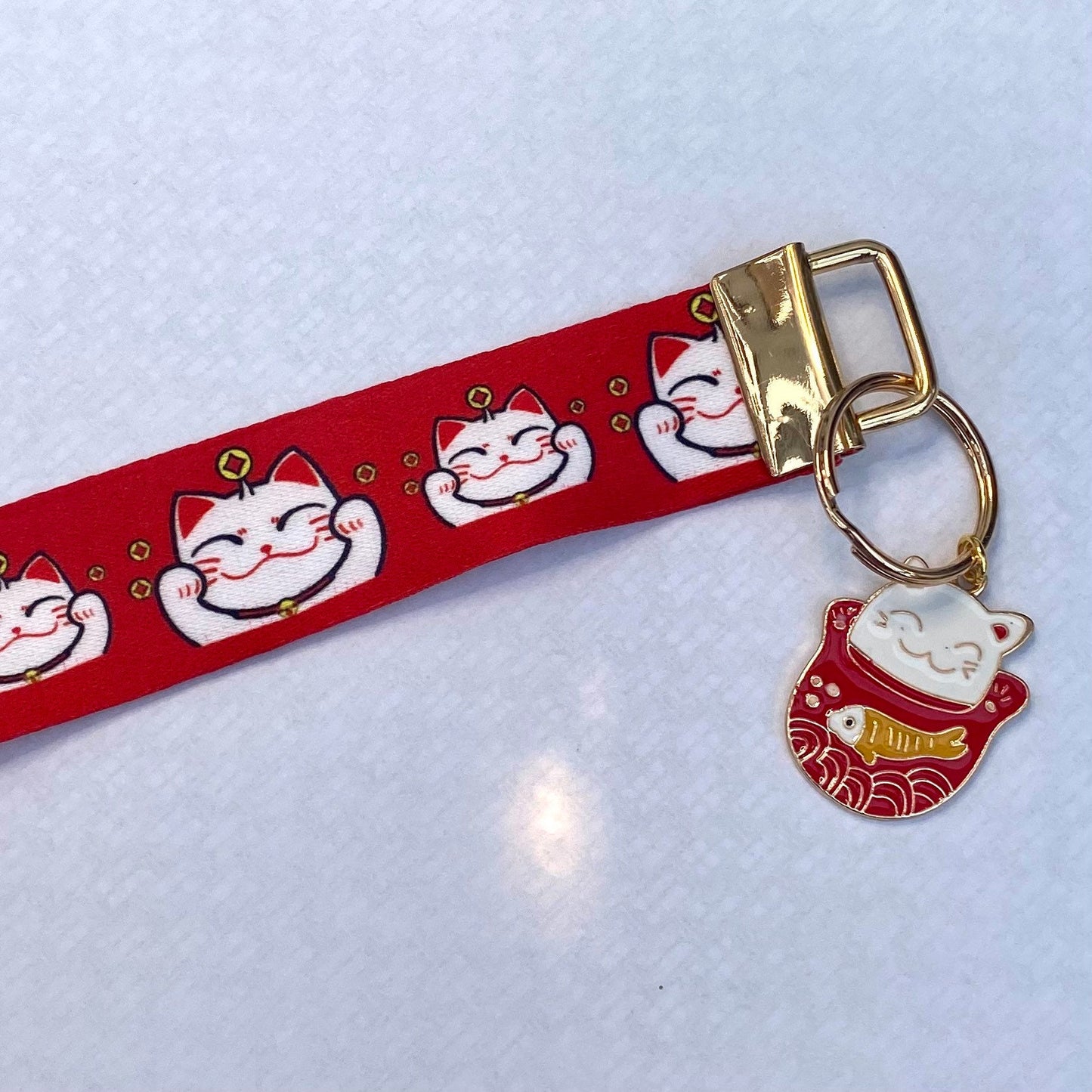 Maneki neko keyfob waving lucky cat keychain key strap