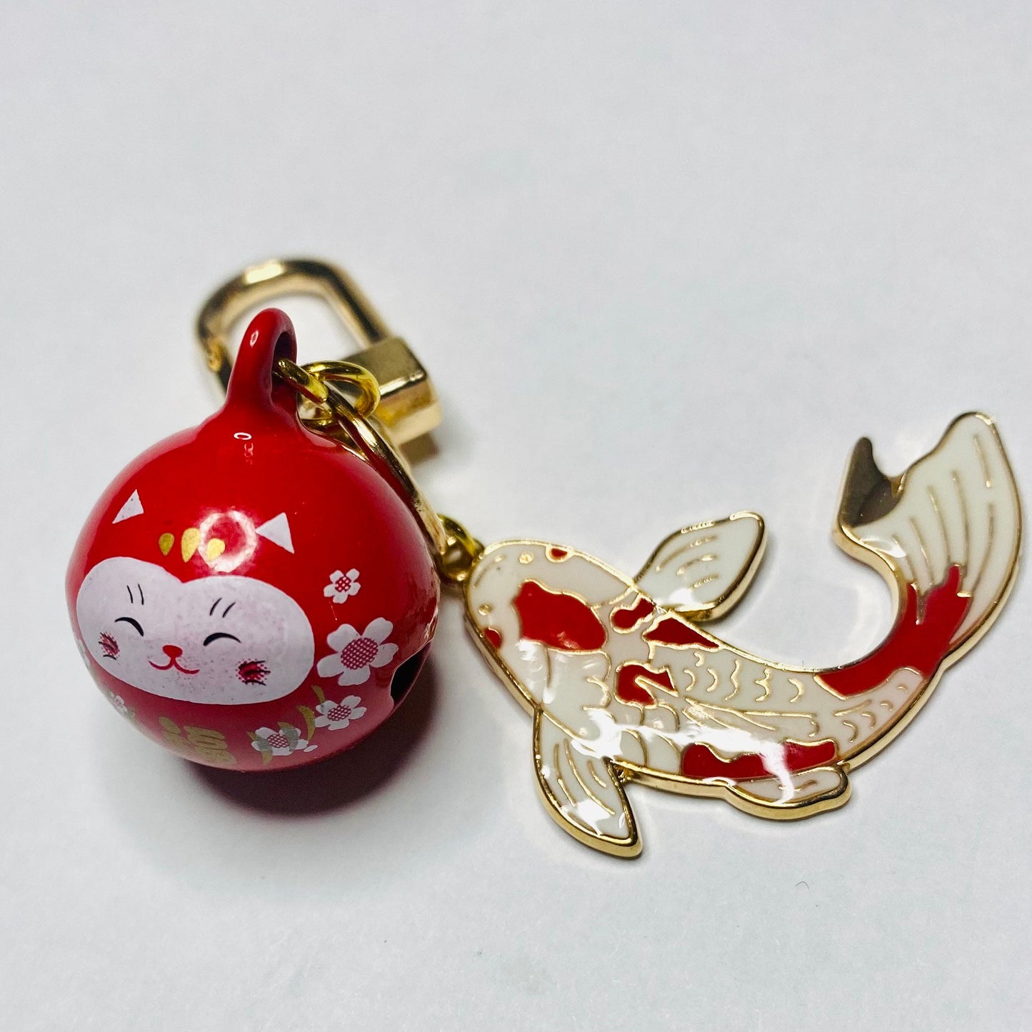 Maneki Neko red bell Keyring phone charm lucky waving cat with fan sakura charms