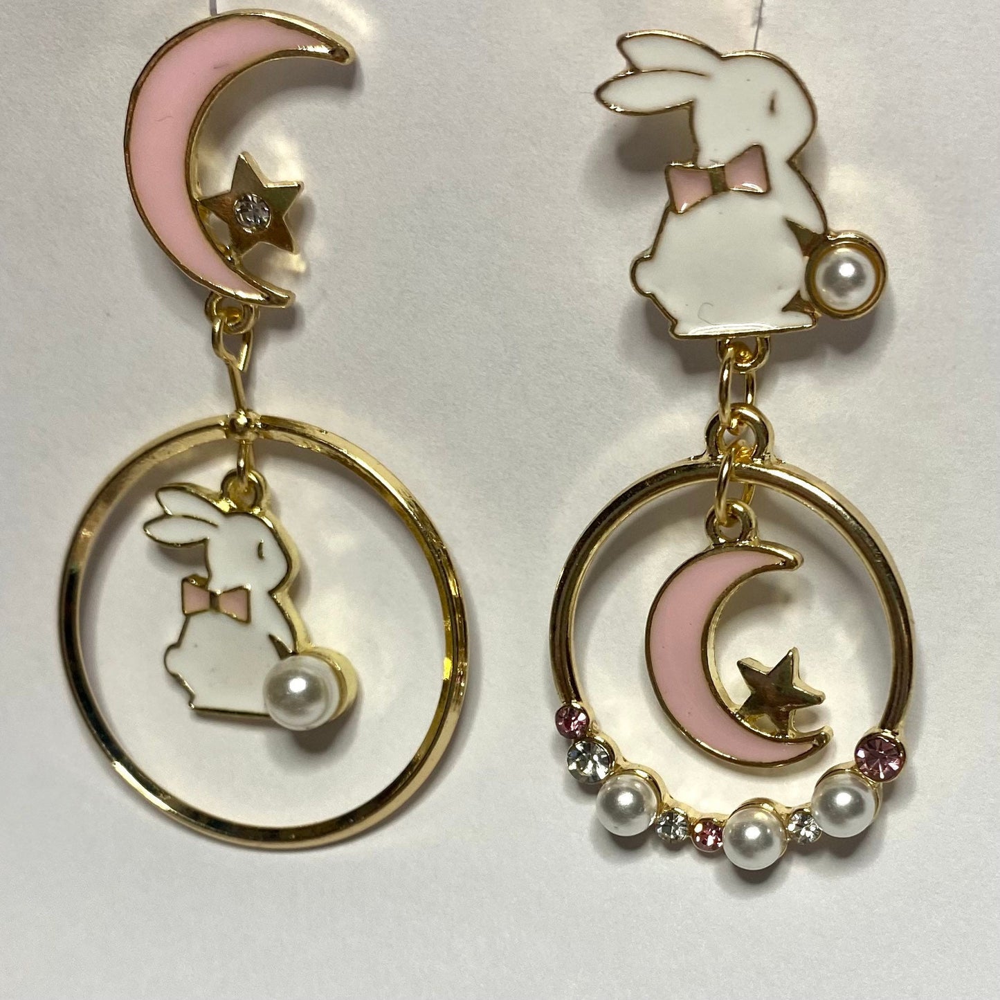 Kawaii white anime bunny pink circle moon star earrings stud asymmetric