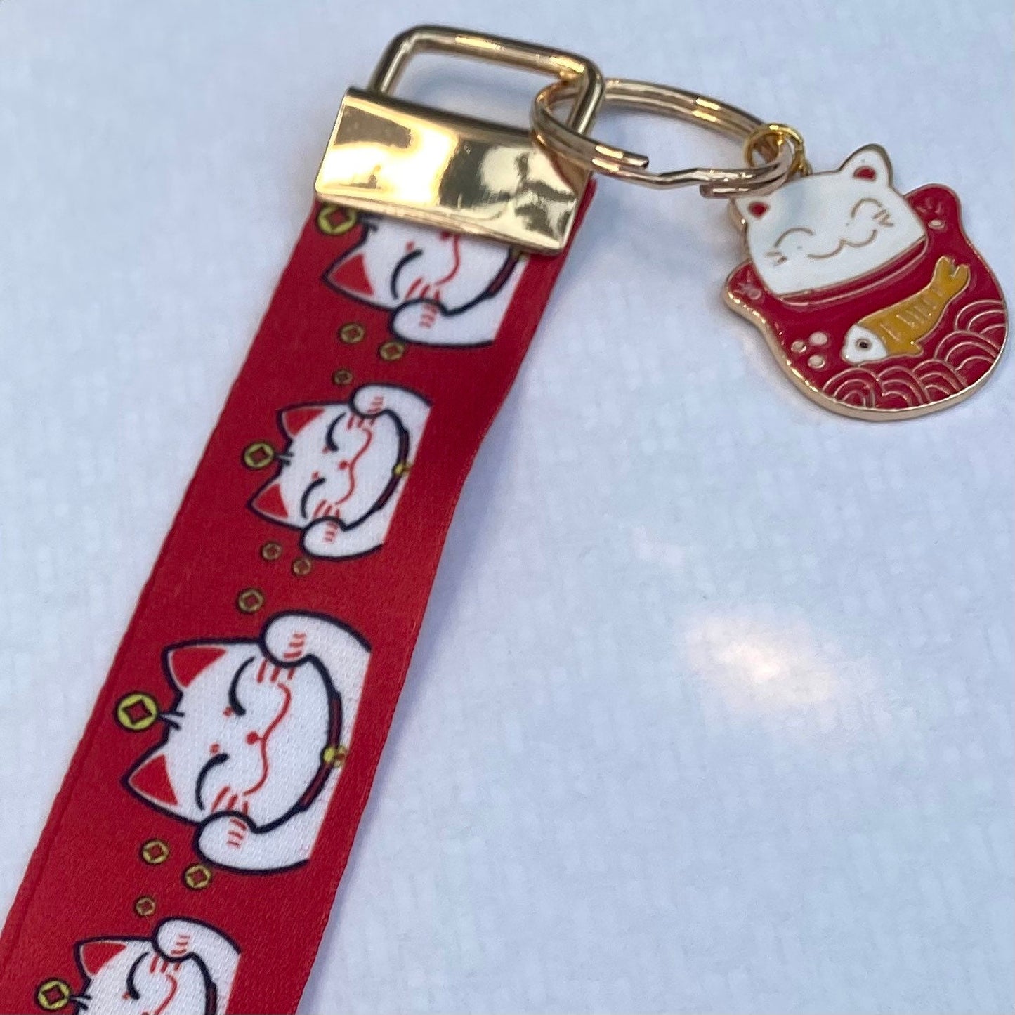 Maneki neko keyfob waving lucky cat keychain key strap