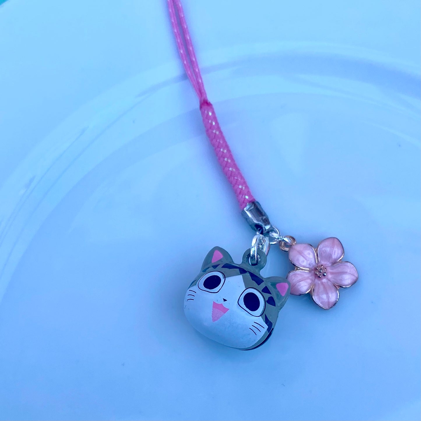 Anime cat bell pink japanese phone charm rope flower 