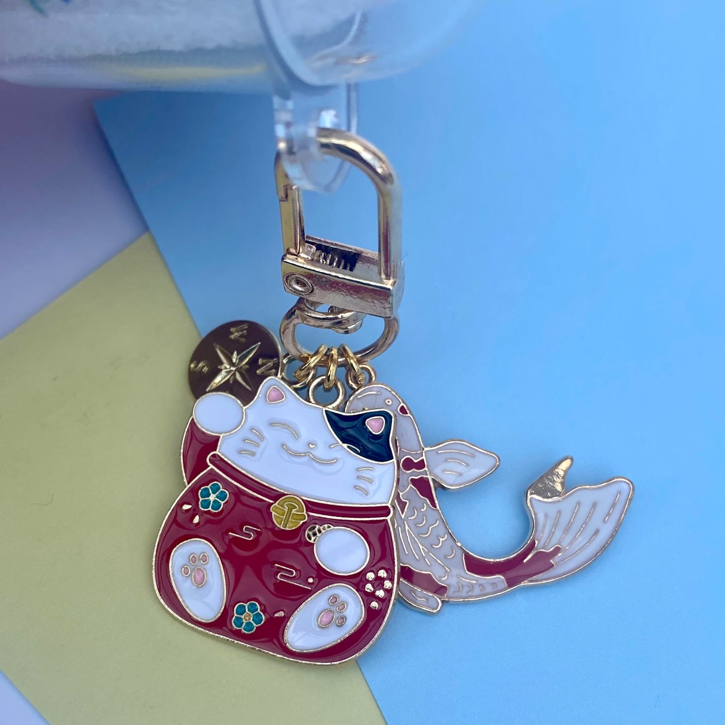 Lucky waving maneki neko Chinese cat koi fish keyring travel safety charm anime moon cat keychain