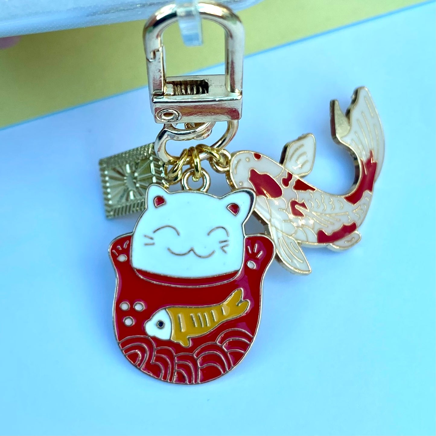 Lucky cat maneki neko koi fish keyring keychain Japanese phone charm travel safety anime chinese waving cat